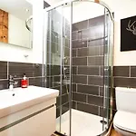 Magical Retreat - Sleeps 6