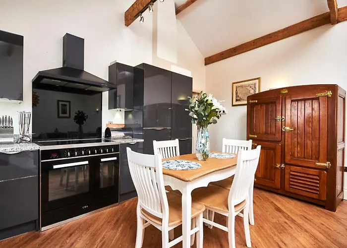 Magical Retreat - Sleeps 6