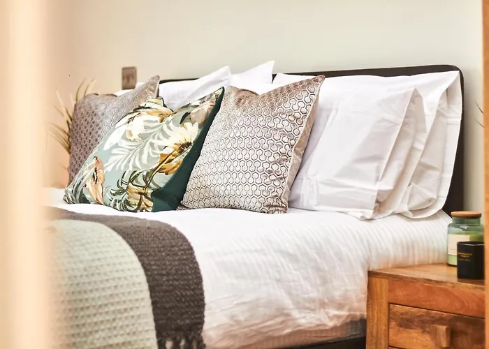 Magical Retreat - Sleeps 6 アパート *